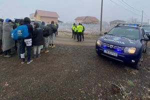 Aproape 20 de migranţi din Afganistan, depistaţi aproape de Timişoara