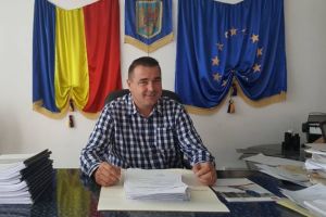 Ce spune primarul din Tărlungeni despre transportul public de persoane
