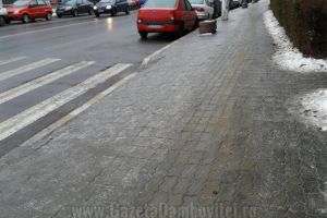 METEO: Izolat va burniţa sau fulgui şi vor fi condiţii de polei