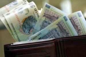 Comisia Europeana pregateste introducerea salariului minim la nivelul UE: Executivul european a lansat marti prima etapa a consultarii cu partenerii sociali