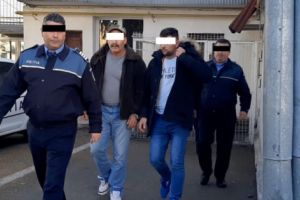 COCOȘI DE PITEȘTI! BĂUTURA LE-A DESCHIS DRUMUL SPRE AREST