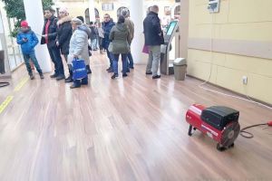 Piramida de gheaţă: Ghişeul de relaţii cu publicul din Primăria Oradea a rămas fără căldură