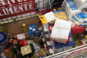 Peste 1100 kg de alimente, distribuite anul trecut, de Crucea Roşie Suceava, familiilor nevoiaşe