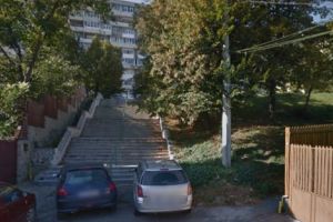 RĂSARE UN BLOC LÂNGĂ BAZARUL GH. LAZĂR?