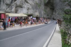 Graniţa dintre Neamţ şi Harghita, subiectul unei întâlniri a autorităţilor din Neamţ