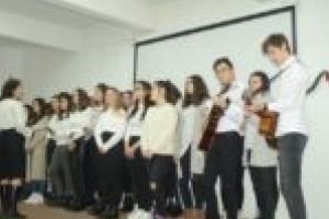 „Atâta vreme cât vorbim limba română suntem datori să ştim despre Eminescu!”