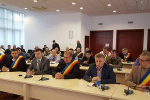 Primarii vor fi aleşi ÎN DOUĂ TURURI! Guvernul, cu Ordonanţa pe masă