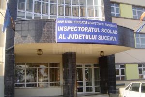 Doi inspectori şcolari, eliberaţi din funcţie pentru că nu îndeplineau condiţiile de ...