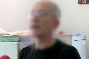 Un alt medic fals: Un programator consulta pacienţi şi scria reţete în Predeal (VIDEO)