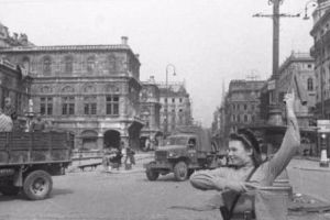 MONȘTRII din METAL din timpul RĂZBOIULUI. DIRIJAȚI manual pentru a CĂLCA noile TERITORII – Fotografii istorice