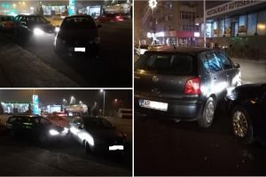 FOTO ȘTIREA TA: Parcare ”şmecherească” la Alba Iulia. Un şofer s-a parcat după propria lege şi a blocat minute în şir maşina unei alte persoane