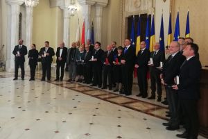 Personalitati marcante ale culturii dobrogene, decorate cu ordinul Meritul cultural in grad de Cavaler 