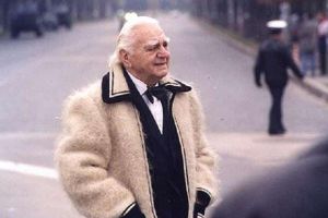 17 ianuarie 2020, 20 de ani de la moartea lui Ion Raţiu, politicianul al cărui papion a devenit simbolul democraţiei