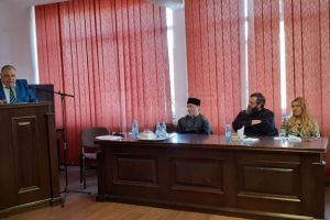 Activităţi omagiale dedicate Poetului Naţional, de Ziua Colegiului ”Mihai Eminescu” Suceava