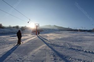 FOTO-VIDEO: Pârtia mică deservită de teleschi, deschisă