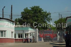 Abuz in serviciu, loviri si alte violente. Barbatii au fost introdusi in Penitenciarul Poarta Alba