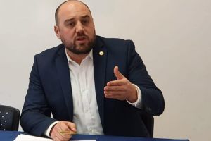 Ionuţ Simionca face calcule: ”Situaţia politică a devenit fragilă”. Cum va vota