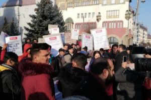 Romii din Mureş cer demisia primarului Dorin Florea