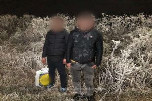 FOTO. Migranţi prinşi în Satu Mare! Voiau să treacă pe jos frontiera în Ungaria