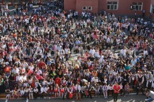 Sondaj de opinie:  Pe ce data credeti ca ar trebui sa inceapa anul scolar 2020-2021? 