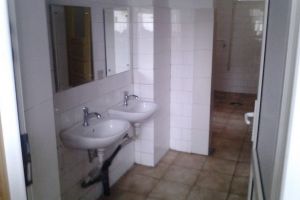 Șeful IȘJ Sibiu – „Profesorii care cer bani de la părinţi pentru hârtie igienică şi săpun comit un abuz”