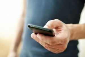 A tot ameninţat şi în cele din urmă a fost arestat! Tânăr din Săsciori, reţinut de poliţişti după ce şi-a ameninţat frecvent fosta concubină