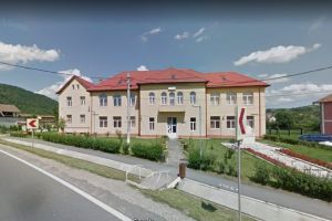 Scandalul directorilor demişi la şcoala din Șeica Mare – ISJ Sibiu explică deciziile