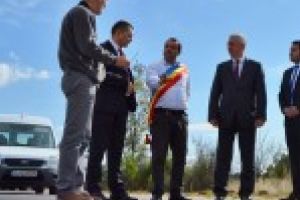 Ion Prioteasa (CJ Dolj): Licitaţia pentru modernizarea unui tronson cu lungimea de peste 12 kilometri din drumul judeţean 561B Segarcea – Zăval a fost lansată în urmă cu două zile