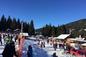 Românii, dezamăgiţi de pârtiile din ţară: Preţuri mari şi infrastructură care lasă de dorit. Motivele pentru care turiştii preferă staţiunile din străinătate