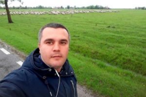 Orban a numit un PENAL secretar de stat la Transporturi. În 2016, a încercat să-şi scape şeful care lovise un om pe trecerea de pietoni, spunând că a fost el la volan