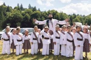 Părintele VASILE ANTONIE TĂMAȘ – Vâlcele, jud. Covasna:„În 2020, cea mai importantă ar trebui să fie iertarea!”