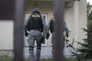 Descinderi la Sibiu – Grupare bănuită că a pus în circulaţie bancnote false