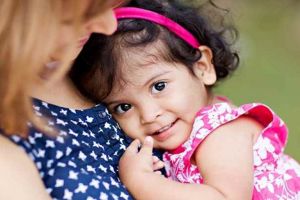 DGASPC Arad angajează asistenţi maternali