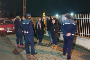 Alţi elevi din Arad au ajuns la Urgenţe, după deratizare. Părinţii au protestat în faţa liceului