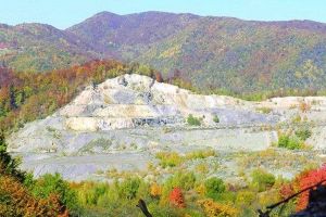 DNA redeschide dosarul actelor de corupţie legate de exploatarea auriferă de la Certej. Procurorii din Alba au clasat cazul în iunie 2019