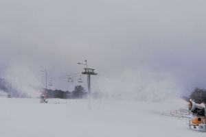 De ce nu au ajuns noile tunuri şi pompe în Wonderland. Ce va face Primăria Bistriţa