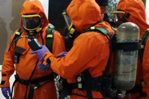 Alarmă în Piaţa Nucetului din Oradea: Pompierii, chemaţi de urgenţă într-un bloc în care s-a făcut deratizare