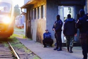 CONTROALE ÎN TRENURI, CU MASCAŢII