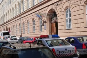 Judecătorii de la Curtea de Apel Timişoara îşi întrerup activitatea pentru a protesta împotriva abrogării legii pensiilor speciale