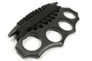 Poliţist clujean cu ”pile” a desfigurat cu rozeta un schior la Mărişel