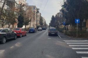 PE STRADA BANAT, DIN NOU CIRCULAŢIE ÎN AMBELE SENSURI