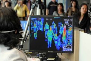 În aeroporturi ar putea fi montate termoscanere pentru a fi identificate persoane cu febră, posibil purtătoare a virusului din China