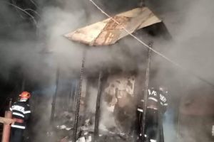 DÂMBOVIȚA: Profesor pensionar mort în incendiul care i-a cuprins casa