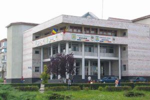 ANGAJĂRI LA O INSTITUȚIE DIN MIOVENI