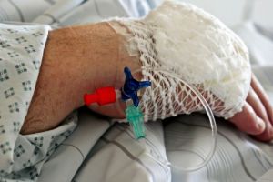 Un nou deces provocat de gripă în România: Victima era vaccinată