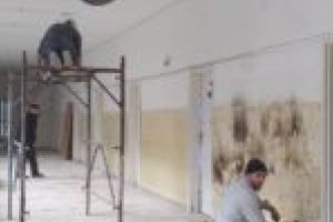 Se reface infrastructura fostei Policlinici din Caransebeş. Ambulatoriul urmează a fi deschis