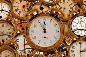 Ceasul Apocalipsei a fost dat cu 100 de secunde înainte de miezul nopţii