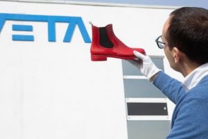 Topul Firmelor Mureşene. Veta, furnizor pentru Hugo Boss şi Armani