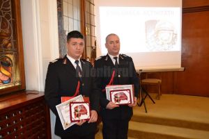 O femeie căzută în fântână şi o alta încarcerată, salvate de doi pompieri ai ISU ...