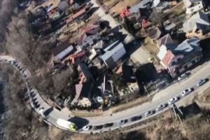 Coloane de maşini de kilometri pe DN1. Aglomeraţie pe Valea Prahovei